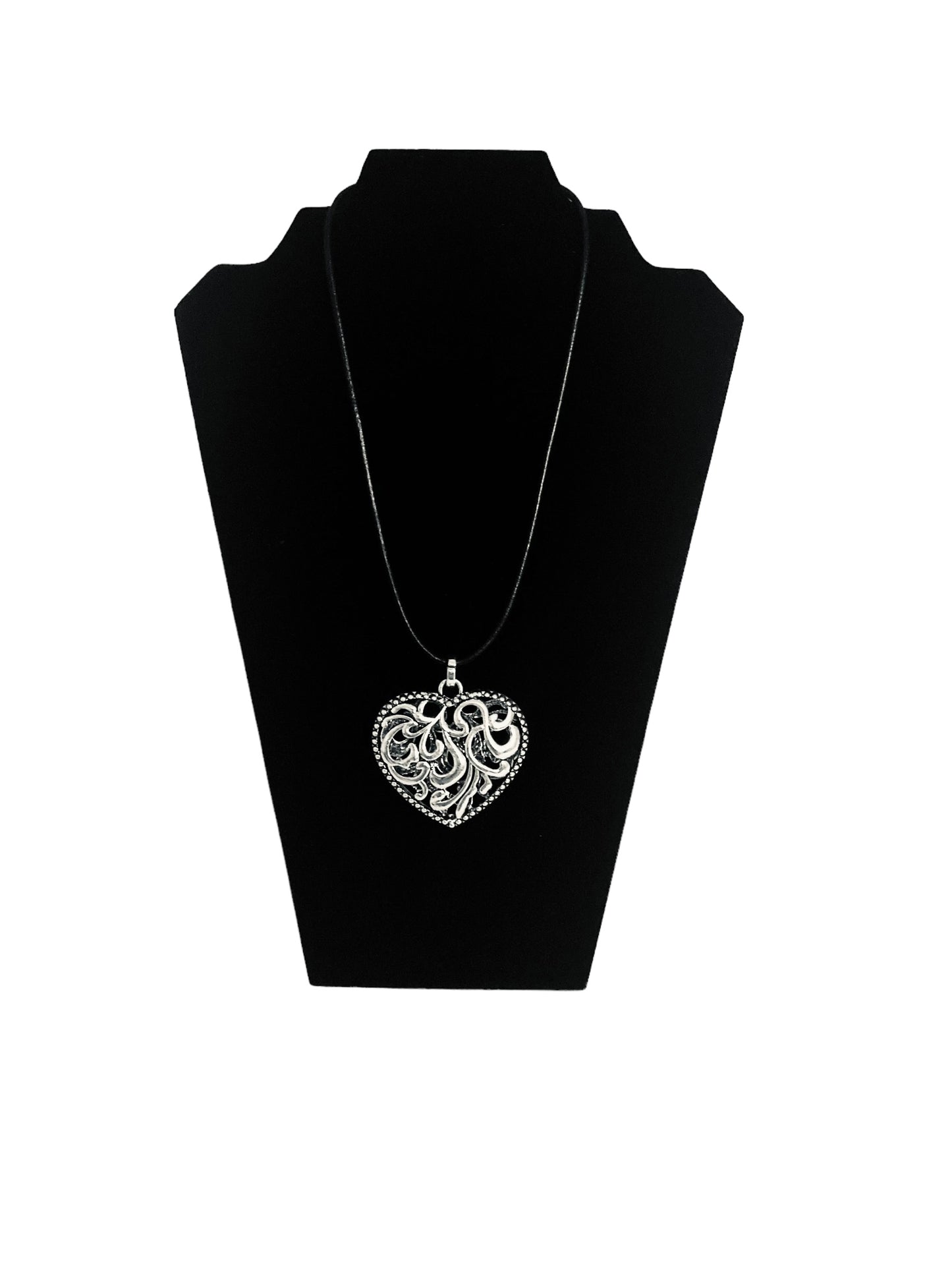 Victorian Style Heart Necklace