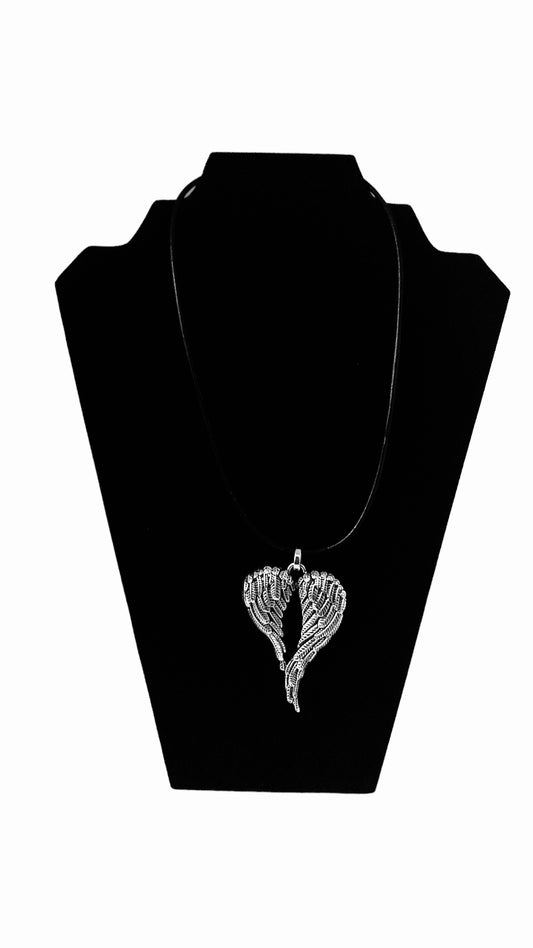 Double Angel Wings Necklace